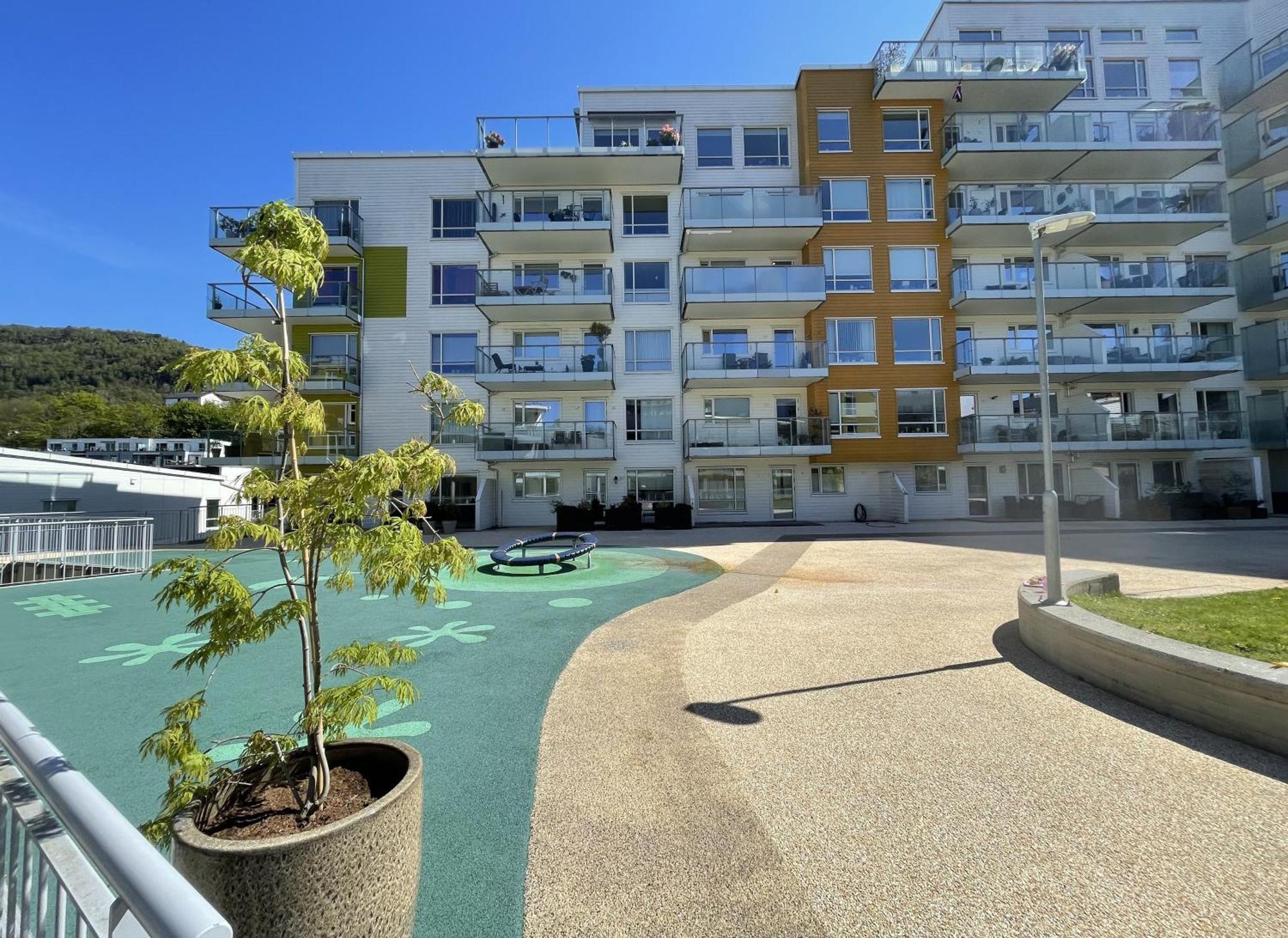3 Sleeping Rooms For 82M2 Which Direct Traffic To Airport And City Center Bergen Zewnętrze zdjęcie